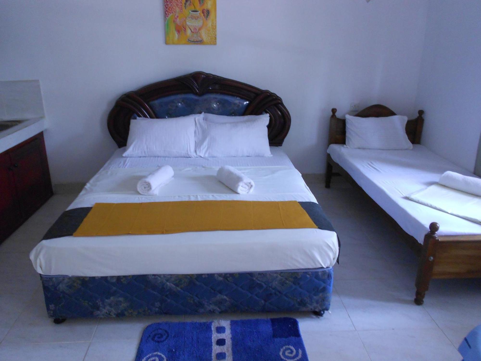 Shanith Guesthouse Negombo Extérieur photo