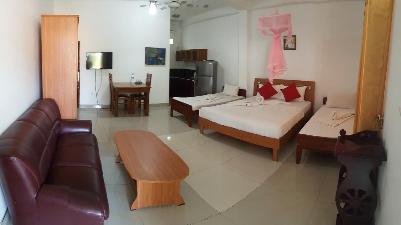 Shanith Guesthouse Negombo Extérieur photo